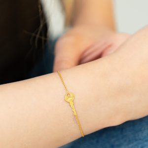 دستبند طلا مدل کلید زنانه
